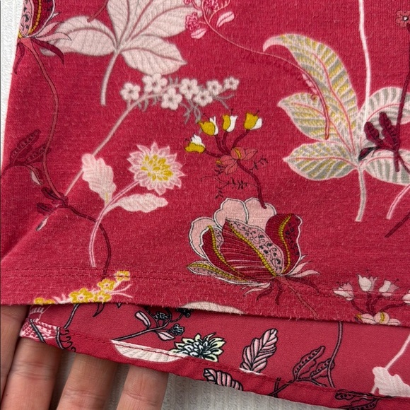 Loft Top Pink with yellow and white florals Women's Size S - Picture 5 of 9